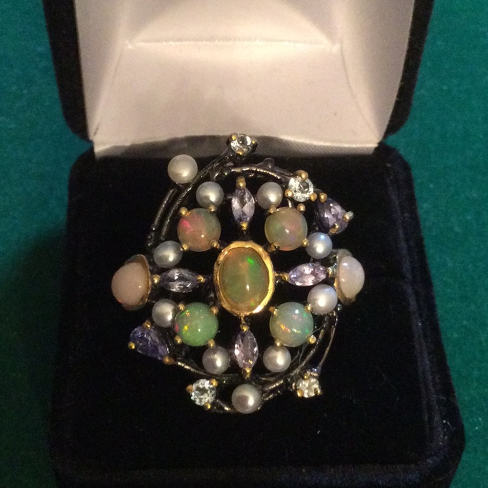 Genuine Natural Opals, Tanzanite & Pearls Ring - Picture 6 of 15
